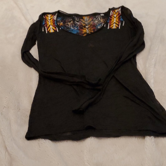Black and Aztec See Through top with Sleeves - Picture 1 of 2